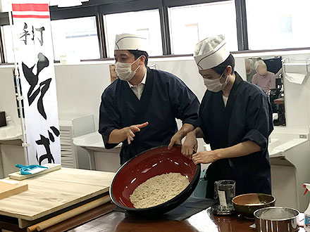 イベント写真（そば打ち）