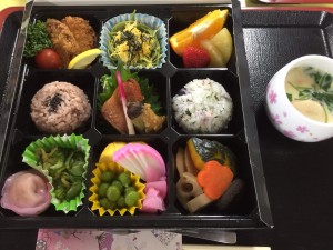 別所　４月　弁当